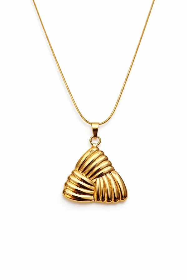Gold_Stainless_Steel_Alloy_Necklace_For_Women
