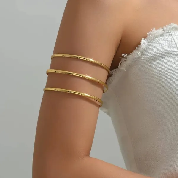 Gold_Stainless_Steel_Alloy_Armlets_For_Women