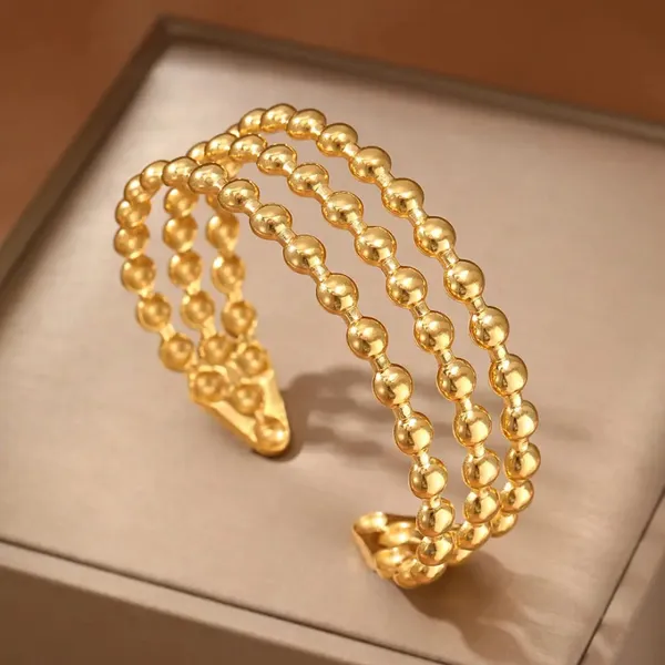 Gold_Stainless_Steel_Alloy_Bracelet_For_Women