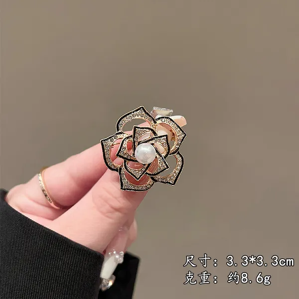 White_Stainless_Steel_Alloy_Brooch_For_Unisex