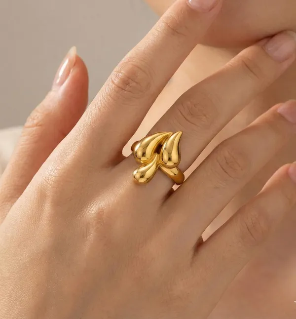 Gold_Stainless_Steel_Alloy_Ring_For_Women