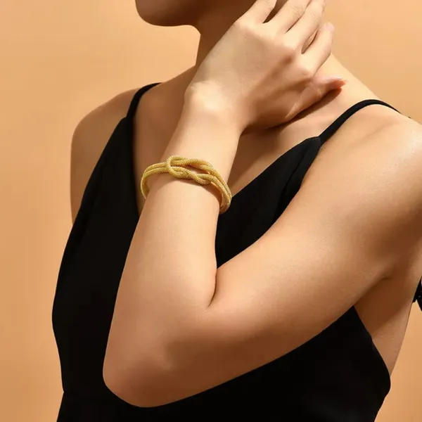 Gold_Stainless_Steel_Alloy_Bracelet_For_Women