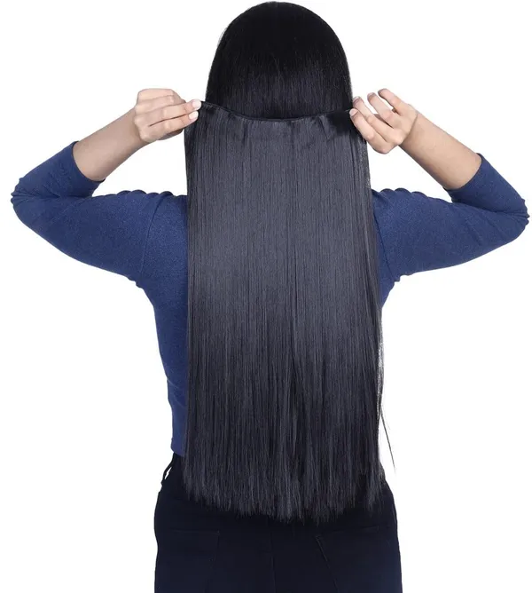 Black_Wavy_Clip-In_Hair_Extension_For_Women