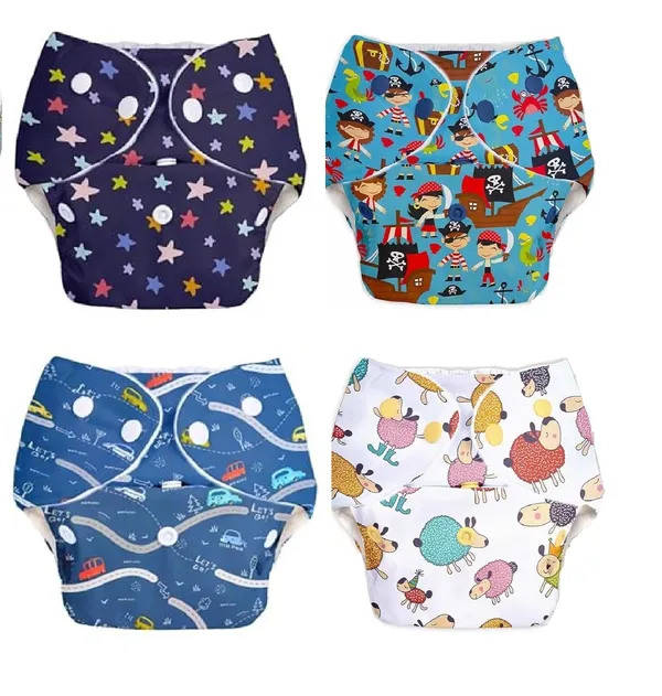 Reusable_Cloth_Diaper_Set_Of_4_With_Adjustable_Snaps