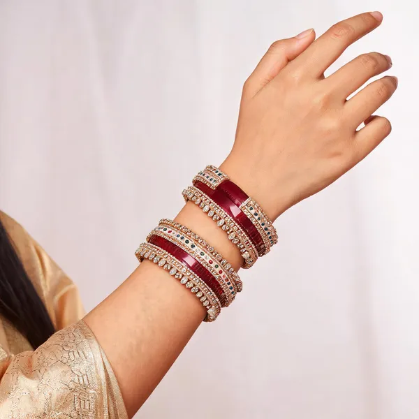Maroon_Gold_Kundan_Stone_Studded_Bridal_Bangle_Set_For_Women