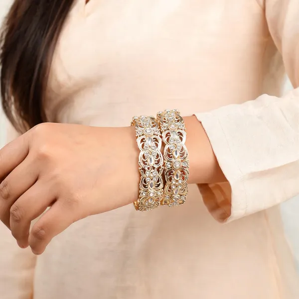 Gold_Metal_Kundan_Floral_Paisley_Cutwork_Bangles_For_Women