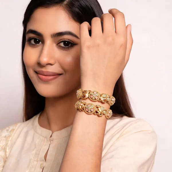 Gold_Metal_Elephant_Motif_Antique_Stone_Bangles_For_Women