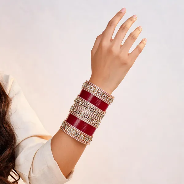 Red_Gold_Kundan_Mirror_Studded_Bridal_Chura_Bangle_Set_For_Women
