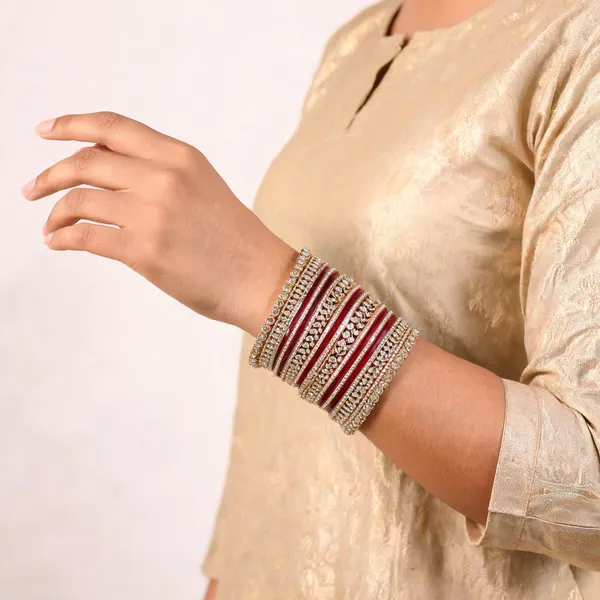 Maroon_Gold_Metal_Crystal_Stone_Studded_Bridal_Bangle_Set_For_Women