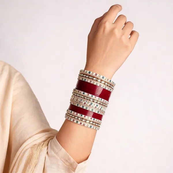 Maroon_White_Kundan_Stone_Studded_Bridal_Bangle_Set_For_Women