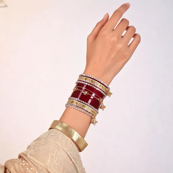 Maroon_Gold_Stone_Mirror_Chuda_Bridal_Bangle_Set_With_Kalire_For_Women
