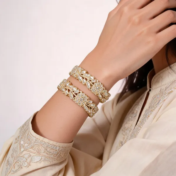 Gold_Metal_Kundan_Floral_Leaf_Stone_Studded_Bangles_For_Women
