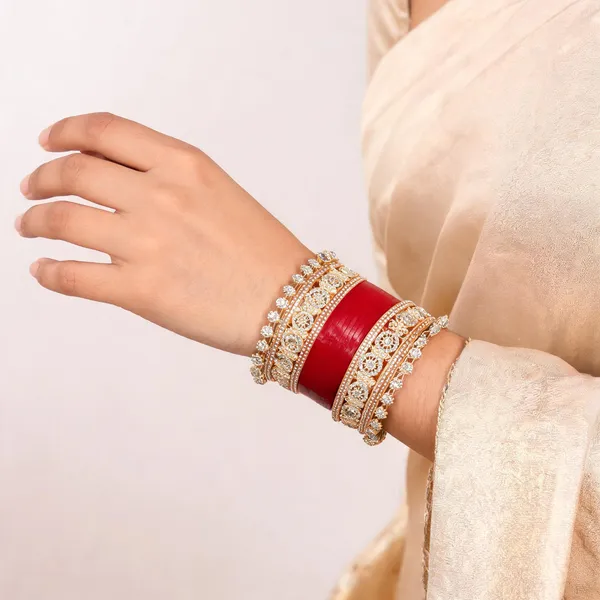 Red_Gold_Toned_Kundan_Stone_Floral_Bridal_Bangle_Set_For_Women