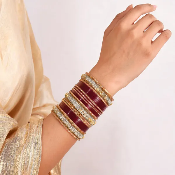 Maroon_Gold_Stone_Studded_Lacquer_Bridal_Bangle_Set_For_Women