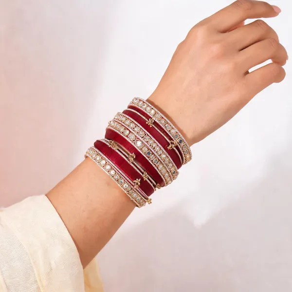 Red_Maroon_Gold_Lacquer_Kundan_Bridal_Chuda_Bangle_Set_For_Women