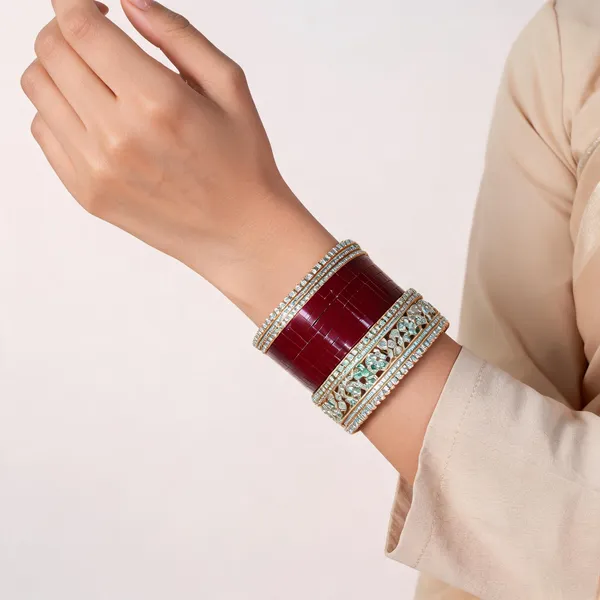Maroon_Green_Stone_Studded_Lacquer_Bridal_Chuda_Bangle_Set_For_Women