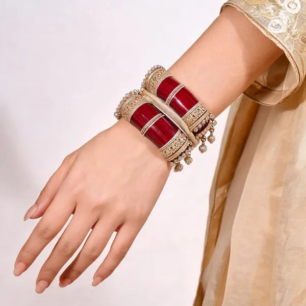Red_Gold_Kundan_Stone_Studded_Bridal_Chura_Bangle_Set_For_Women