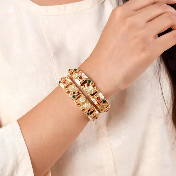 Gold_Metal_Elephant_Motif_Kundan_Enamel_Bangles_For_Women