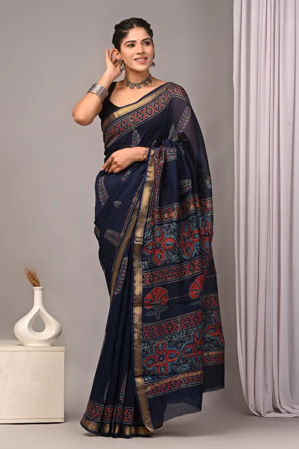 Navy_Blue_Maheshwari_Silk_Floral_Border_Handloom_Saree_For_Women