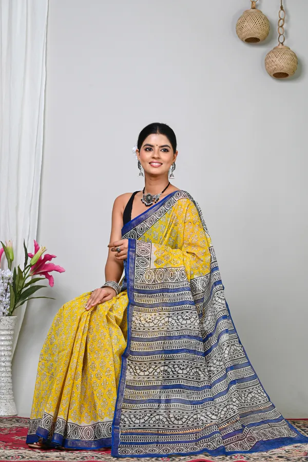 Yellow_Kota_Doriya_Floral_Printed_Contrast_Border_Saree_For_Women