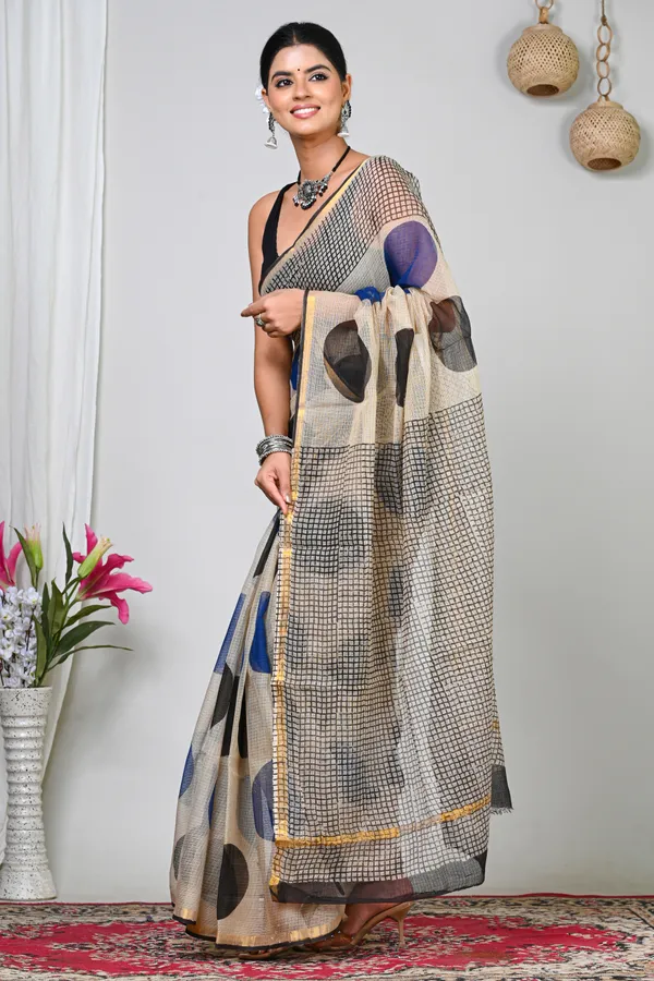 Beige_Kota_Doriya_Geometric_Print_Saree_For_Women