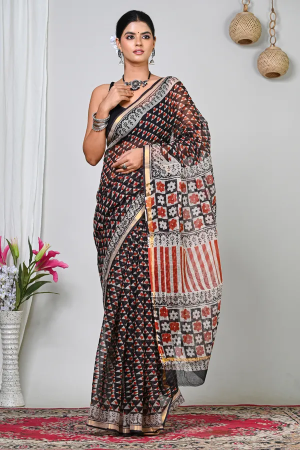 Black_Kota_Doriya_Printed_Handloom_Saree_For_Women