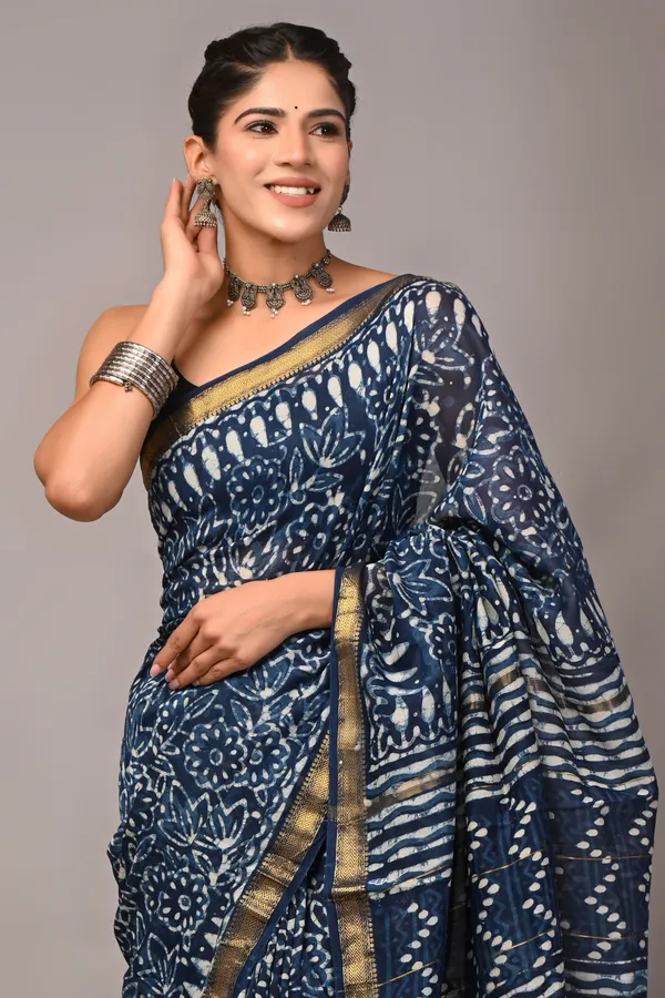 Navy_Blue_Maheshwari_Silk_Dabu_Block_Print_Gold_Border_Saree_For_Women