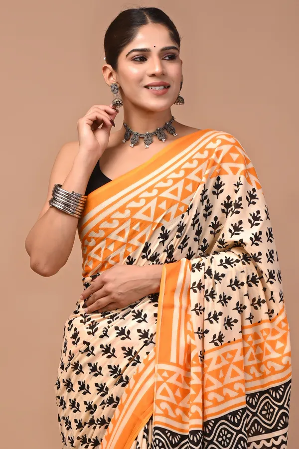 Orange_Cotton_Mulmul_Floral_Block_Printed_Saree_For_Women