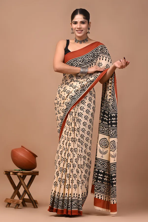 Beige_And_Black_Cotton_Mulmul_Floral_Print_Saree_For_Women