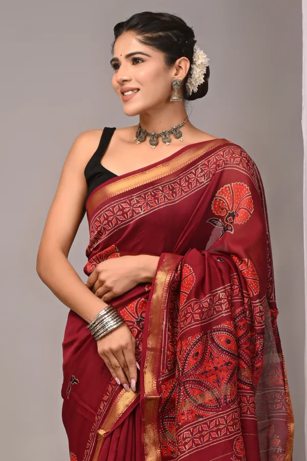 Maroon_Maheshwari_Silk_Kantha_Embroidered_Saree_For_Women