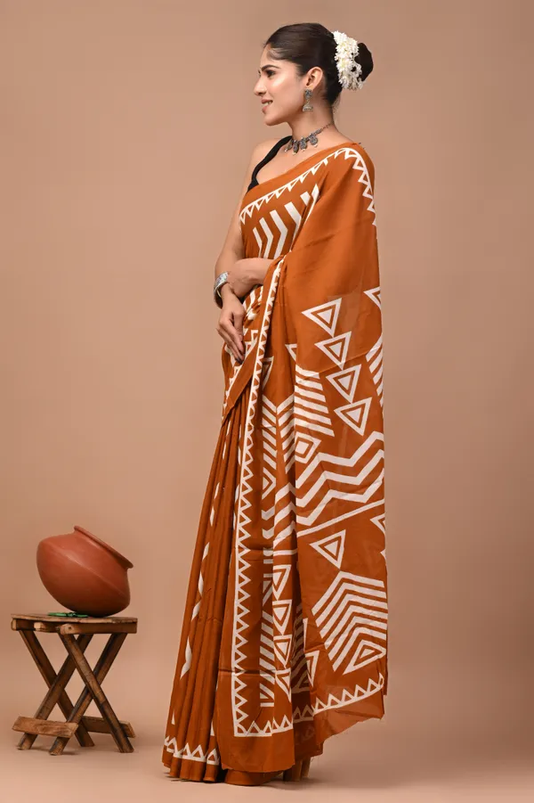 Orange_Cotton_Mulmul_Geometric_Print_Saree_For_Women