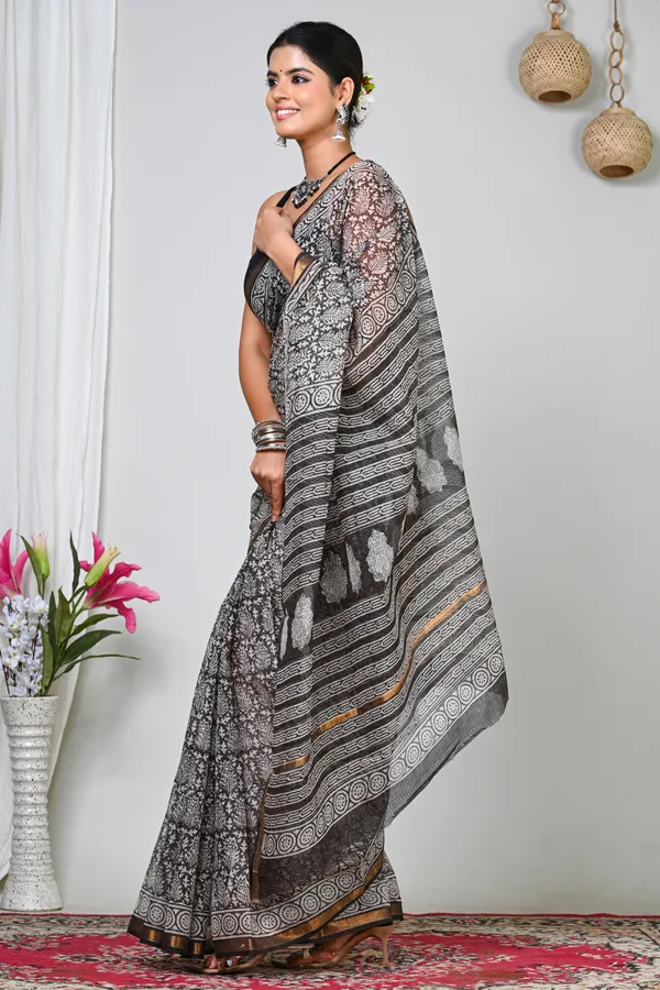 Black_And_White_Kota_Doriya_Floral_Printed_Saree_For_Women