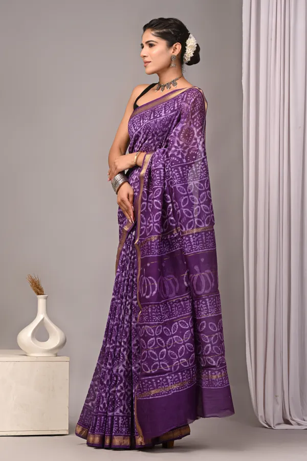 Purple_Maheshwari_Silk_Bandhani_Printed_Saree_With_Golden_Border_For_Women