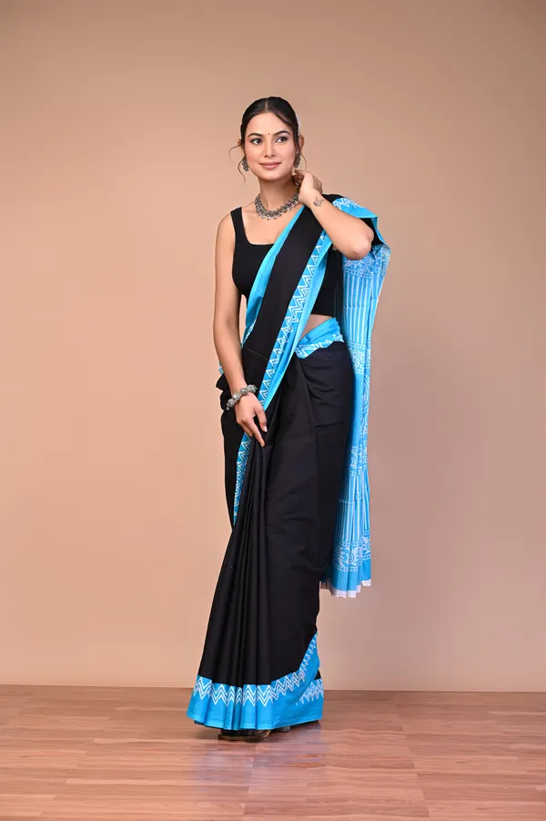 Black_And_Blue_Cotton_Mulmul_Printed_Saree_With_Contrast_Border_For_Women