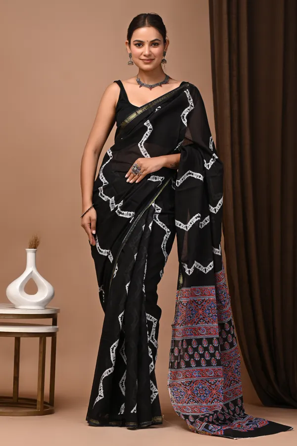 Black_Zari_Cotton_Handloom_Printed_Border_Saree_For_Women