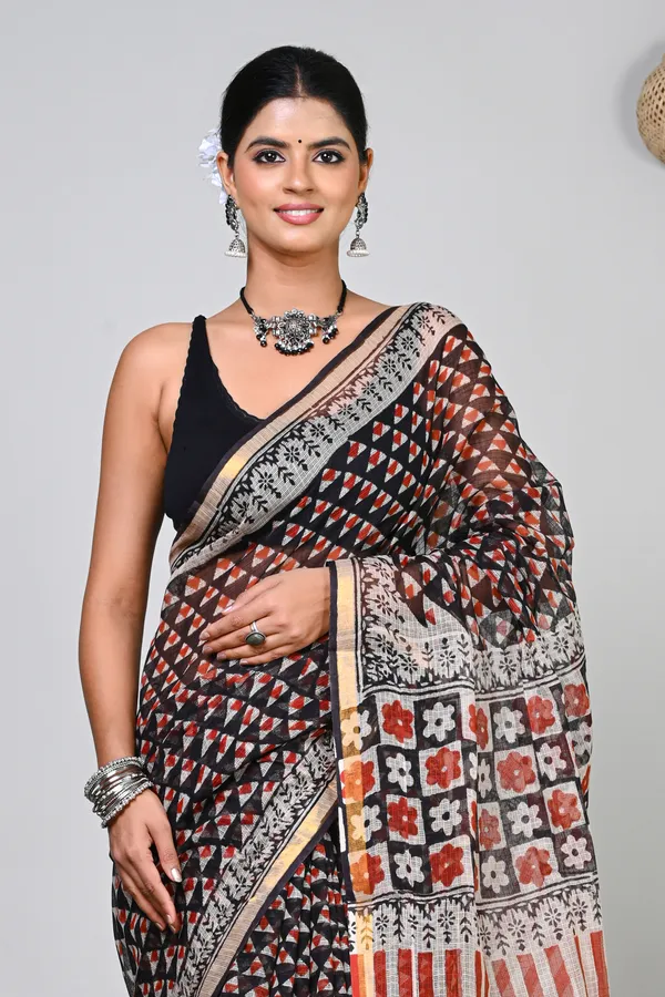 Black_Kota_Doriya_Printed_Handloom_Saree_For_Women