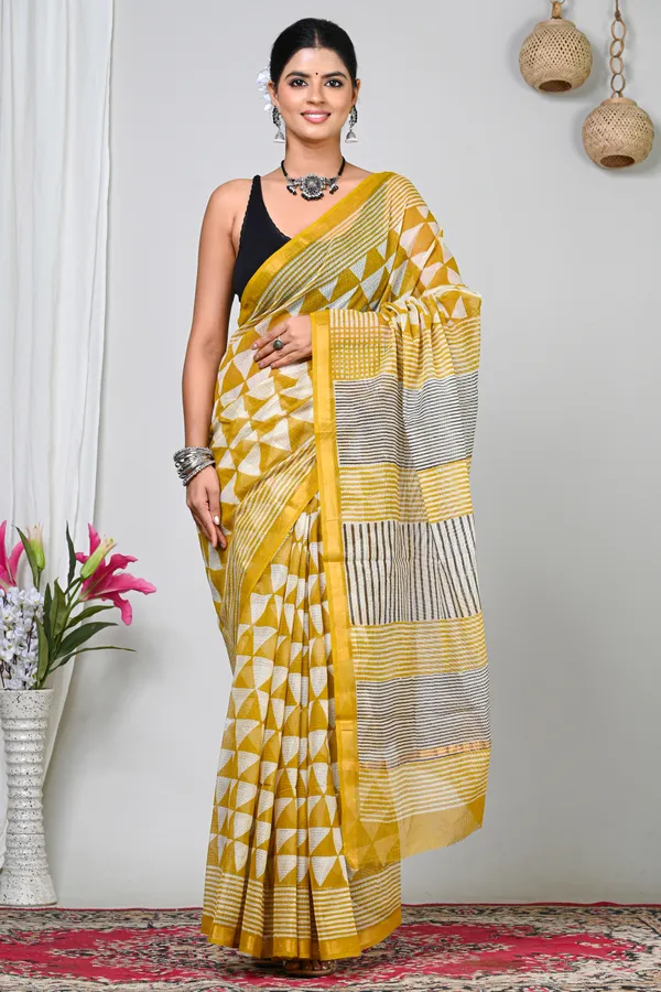 Yellow_Kota_Doriya_Geometric_Print_Saree_For_Women