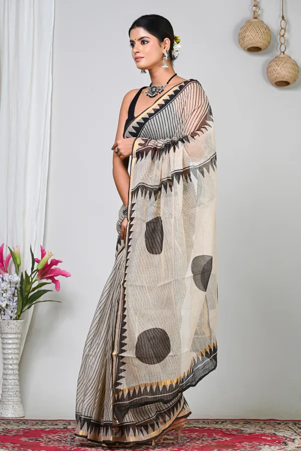 Off_White_And_Black_Kota_Doriya_Geometric_Handloom_Saree_For_Women