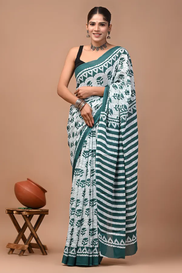 Green_And_White_Cotton_Mulmul_Floral_Printed_Saree_For_Women