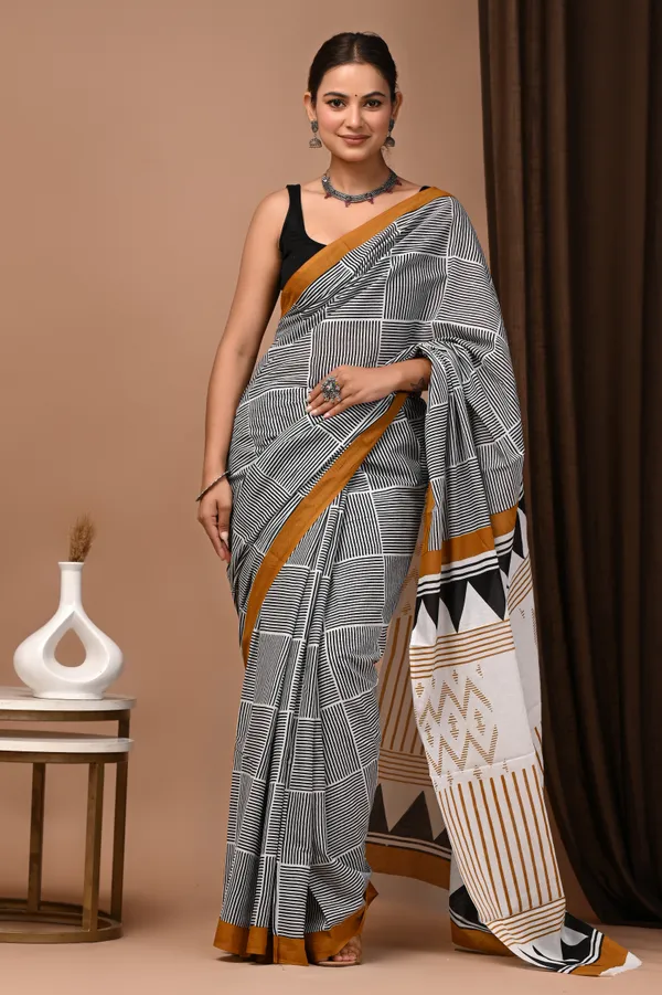 Cotton_Mulmul_Printed_Saree_For_Women
