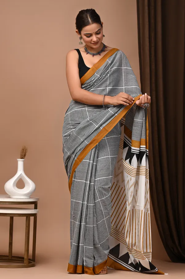 Cotton_Mulmul_Printed_Saree_For_Women
