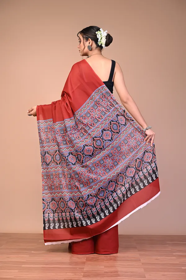Rust_And_Red_Cotton_Mulmul_Printed_Saree_For_Women