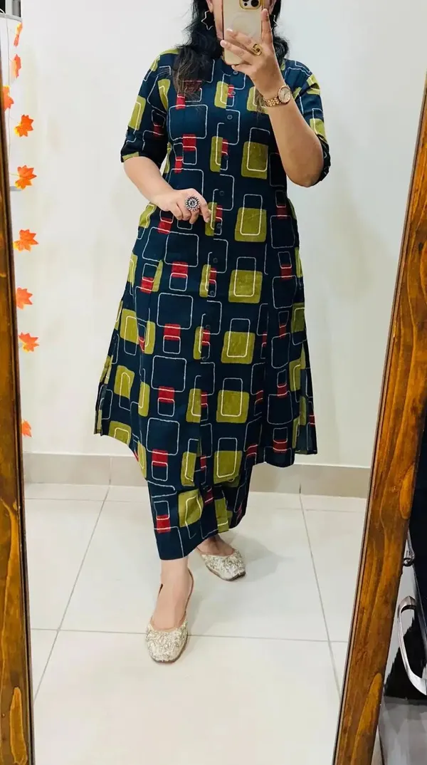 Navy_Blue_Cotton_Geometric_Print_A-Line_Kurta_Set_For_Women