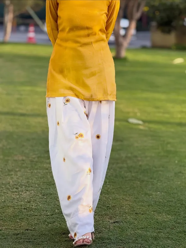 Sunflower_Farsi_Salwar_Suit