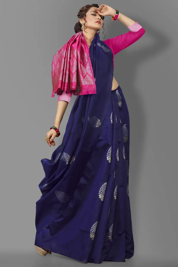 Marziyaa_Paisley_Banarasi_Jacquard_Saree_(Dark_Blue)