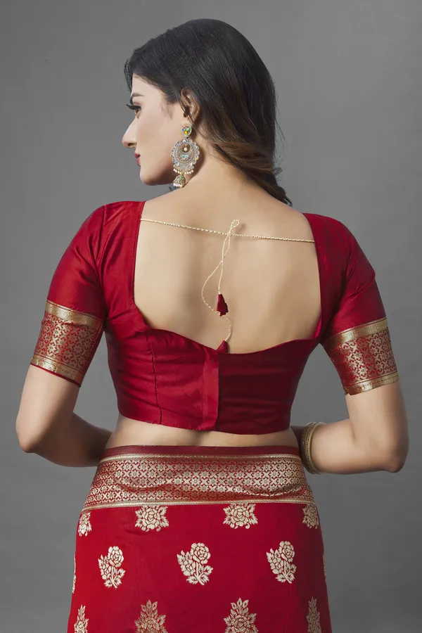Marziyaa_Woven_Banarasi_Jacquard_Saree_(Red)