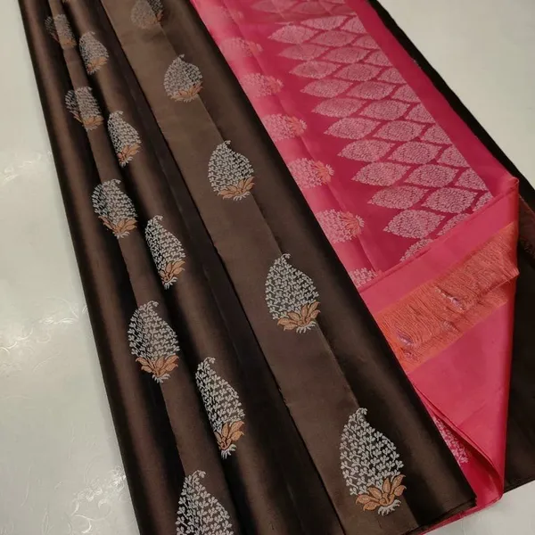 Marziyaa_Embellished_Woven_Polka_Print_Banarasi_Jacquard_Saree_(Brown)