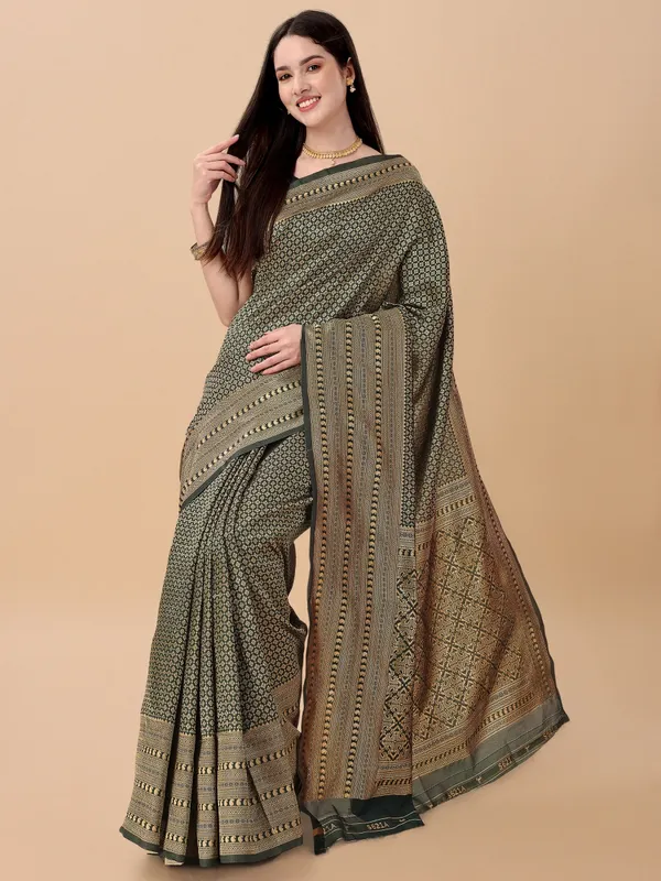 Marziyaa_Printed_Banarasi_Jacquard_Saree_(Green)