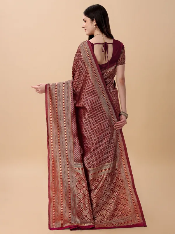 Marziyaa_Printed_Banarasi_Jacquard_Saree_(Maroon)
