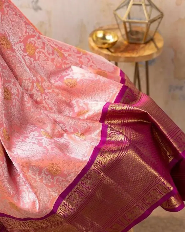 Marziyaa_Polka_Print_Banarasi_Jacquard_Saree_(Pink)